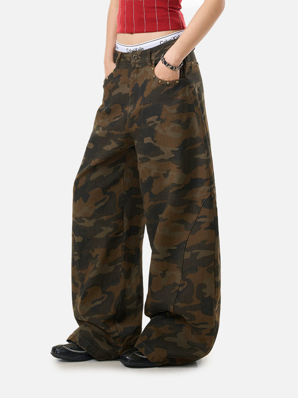 Stelluris Rhinestone Sweatpants